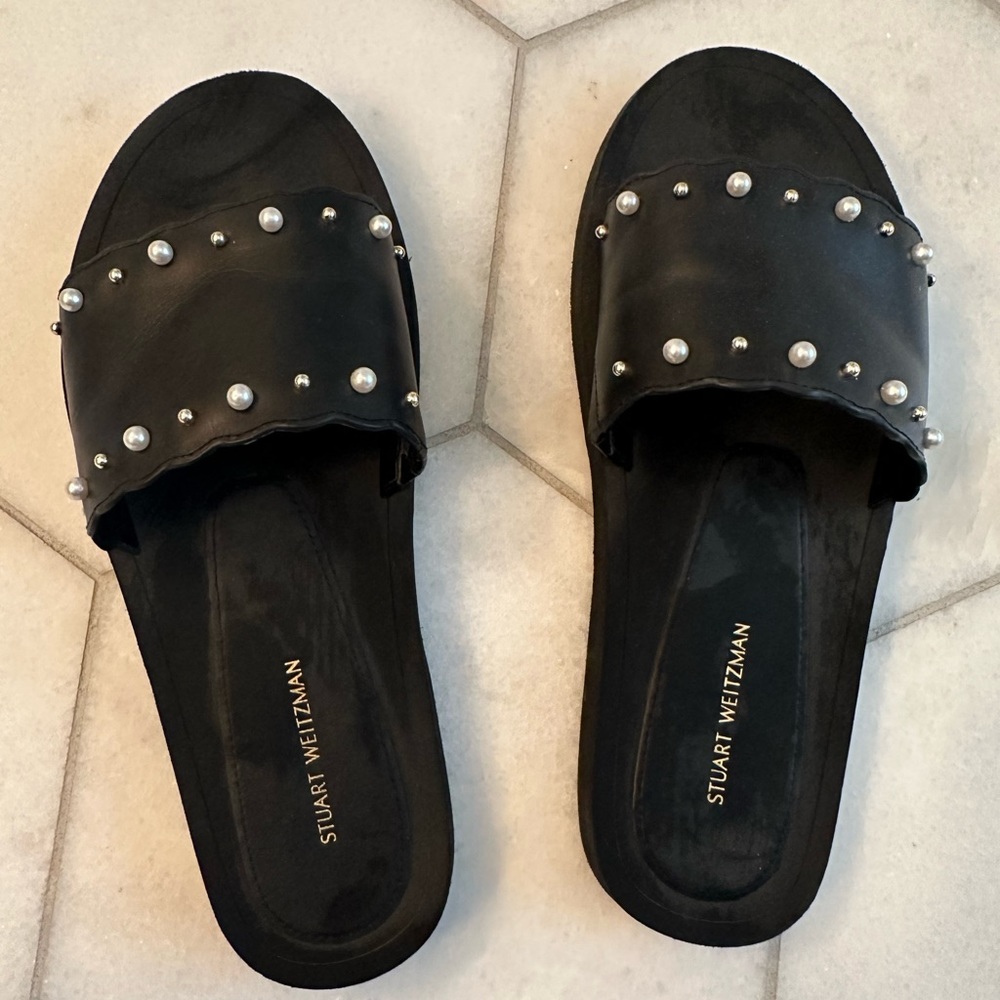 Stuart Weitzman Pearlstud Slide